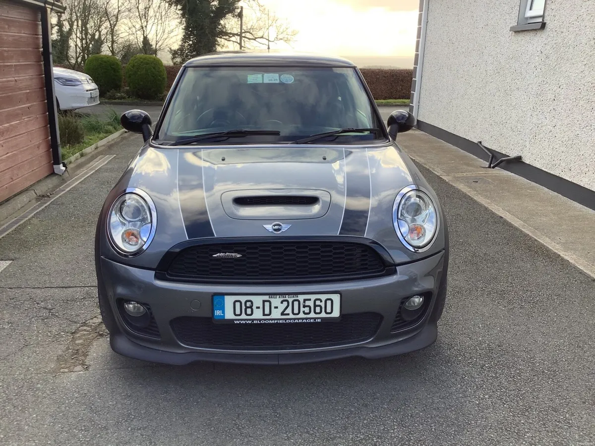 Mini Cooper John Cooper Works 2008 - Image 1
