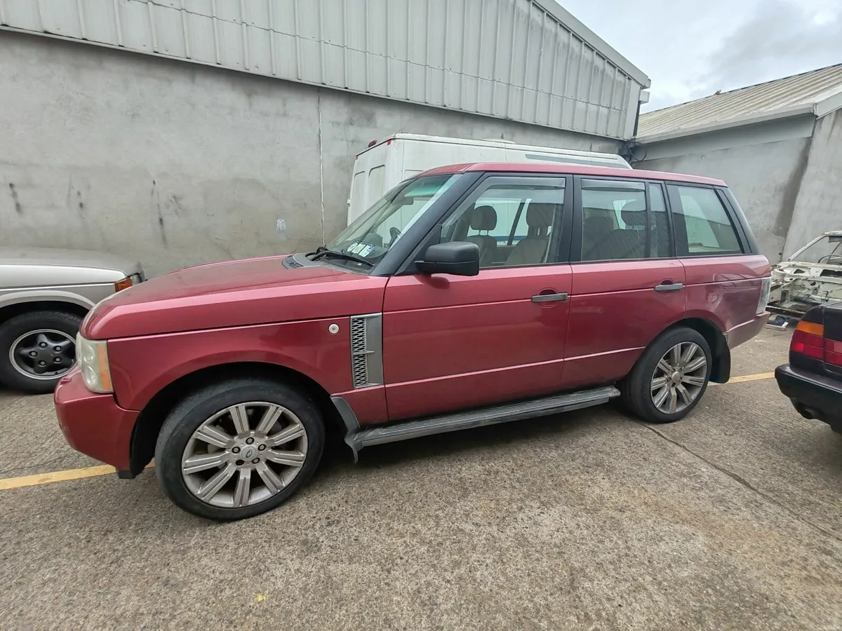 Vehicle Welding - Image 4