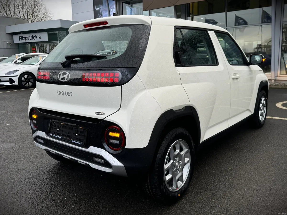 262 Hyundai INSTER - SIGNATURE 42Kwh - Image 5