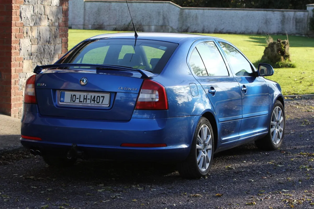 Vrs Skoda Octavia 2010 - Image 4