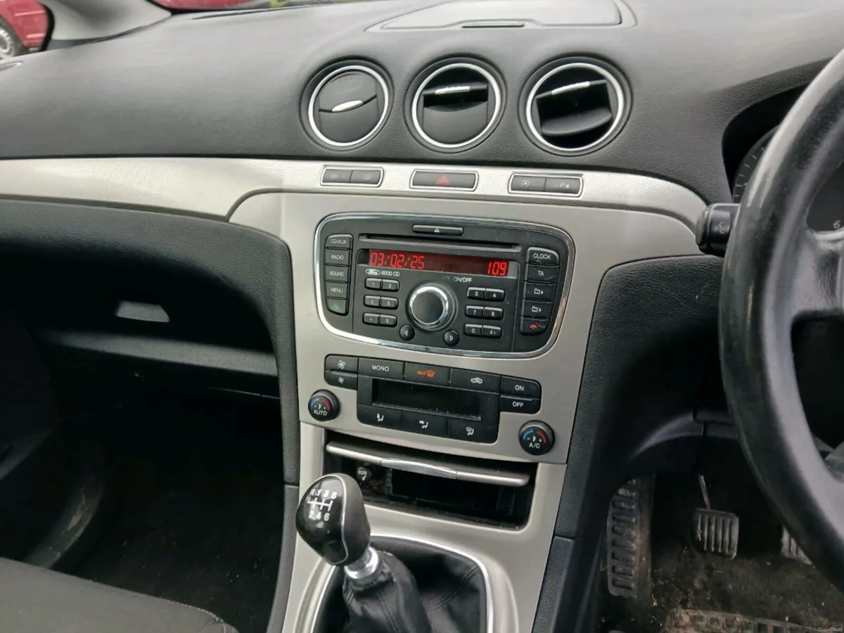 Ford S Max 7 seater diesel - Image 2