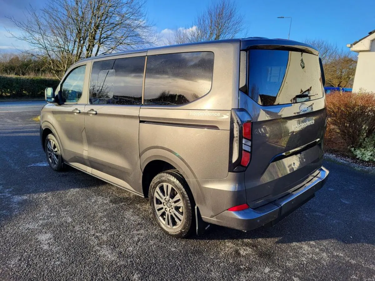 Ford Tourneo Custom 2026 - Image 5