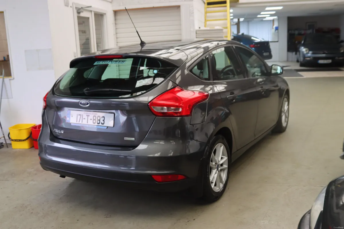 2017 Ford Focus 1.0 Ecoboost Style 5-dr - Image 2