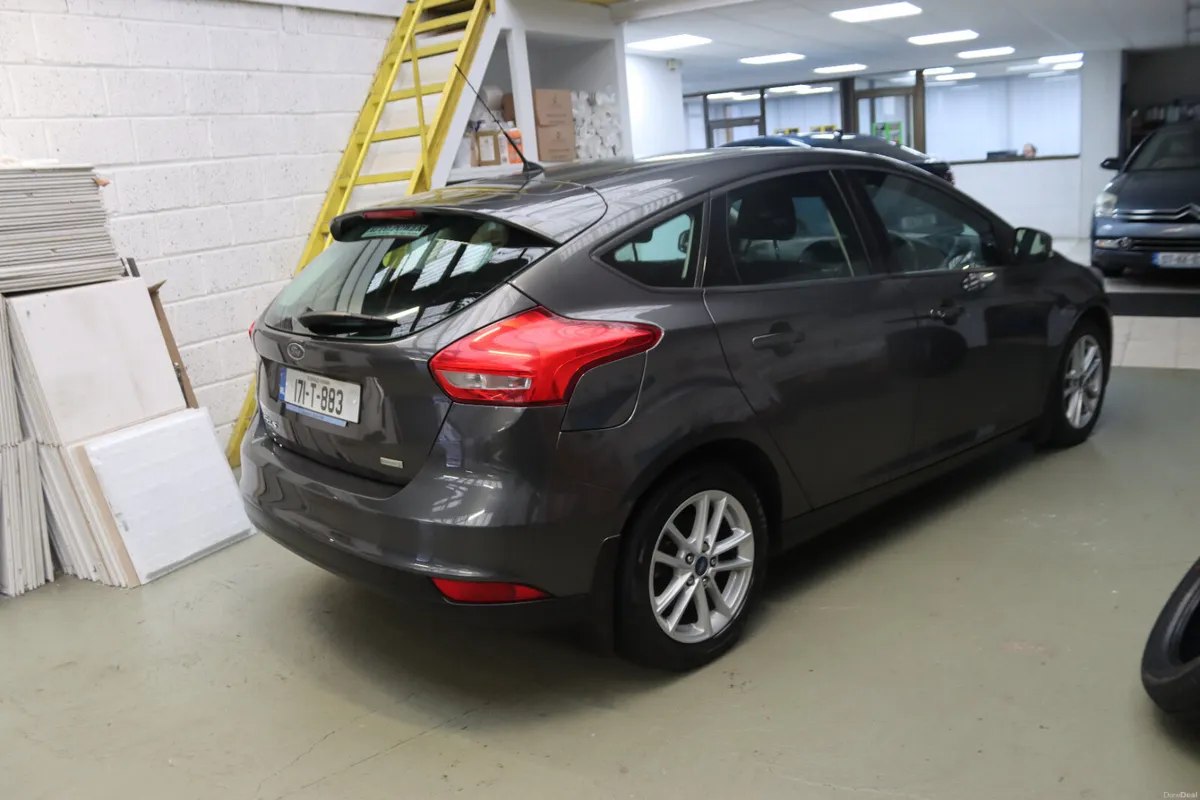 2017 Ford Focus 1.0 Ecoboost Style 5-dr - Image 2