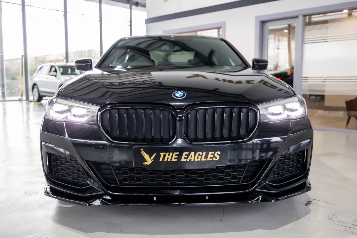 BMW 5-Series M SPORT AUTO - Image 2