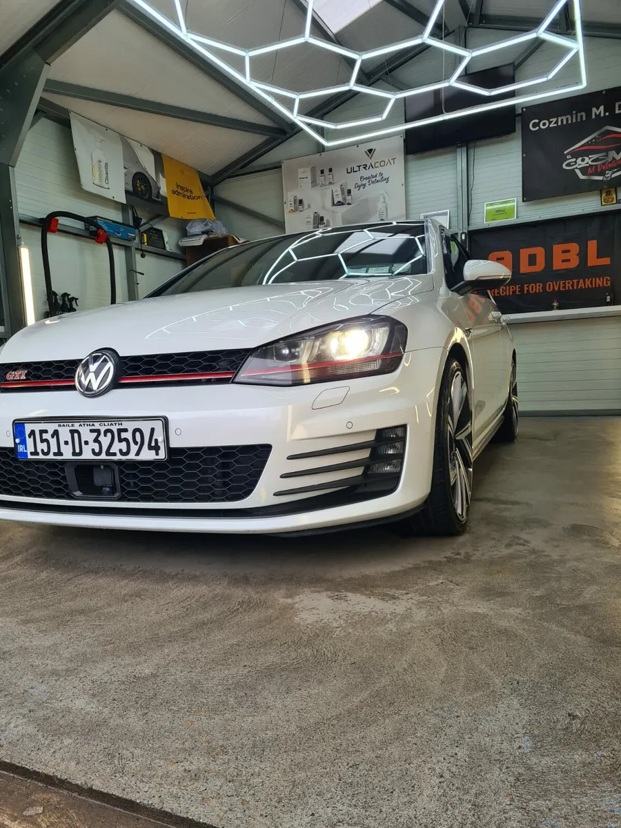 VW GOLF GTI PERFORMANCE - Image 4