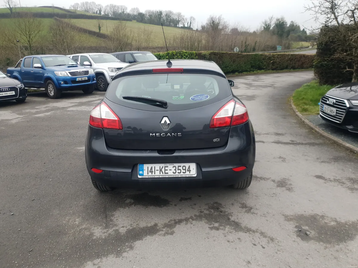 Renault Megane 2014 - Image 2