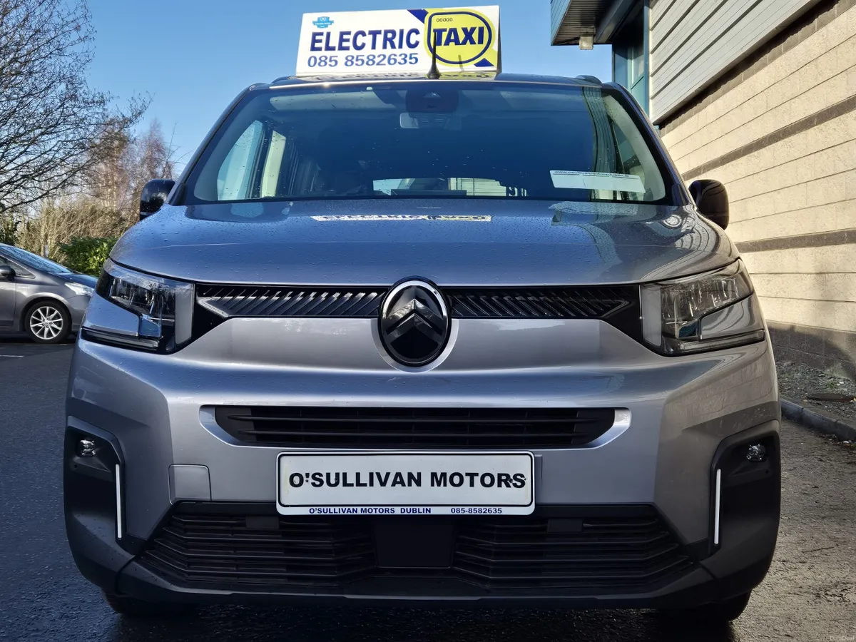 Citroen e-Berlingo / Electric / 2026 / Wheelchair - Image 2