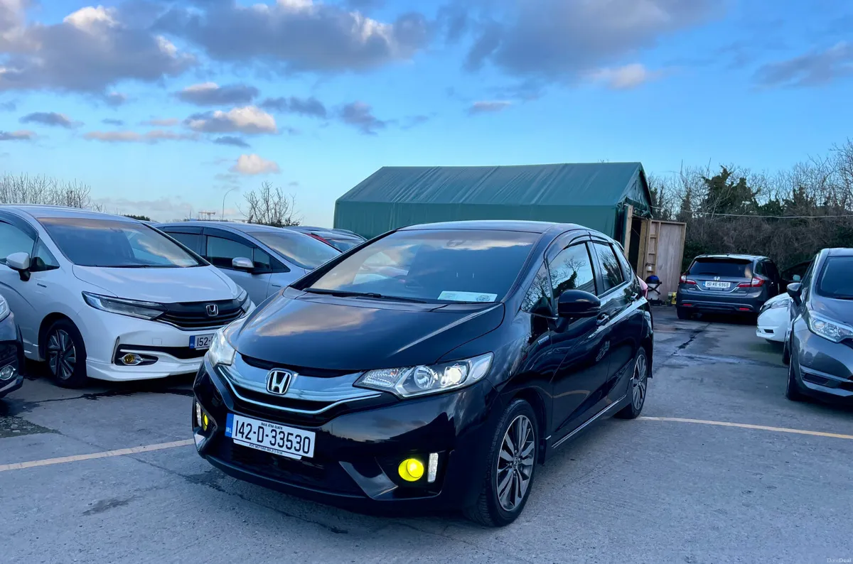 HONDA FIT 2014  S  SPEC (1.5, HYBRID) - Image 3