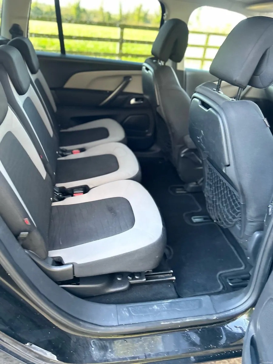 Citroen C4 grand Picasso exclusive 7 seats - Image 4