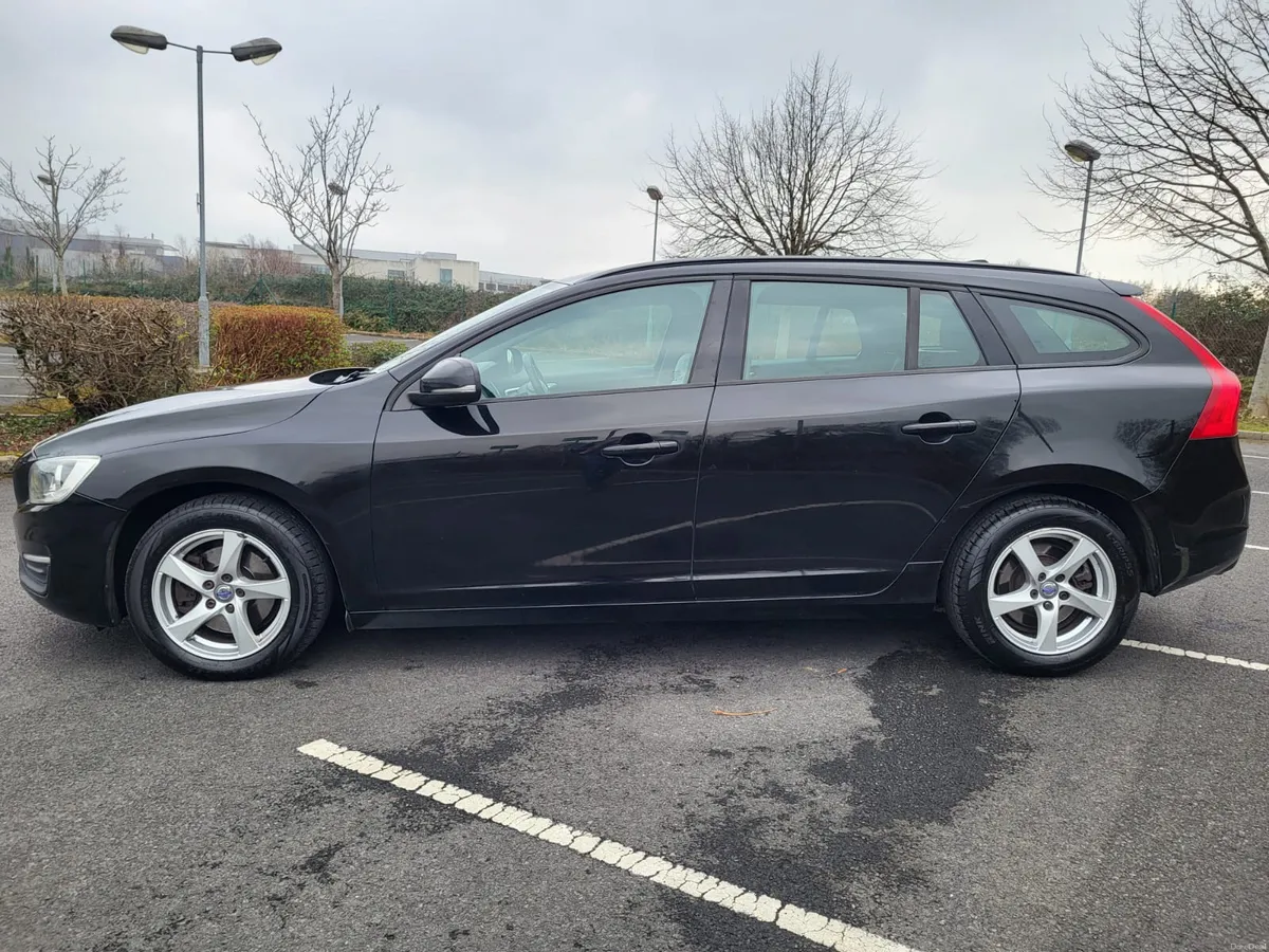 2016 VOLVO V60 2.0 D D3 BUSINESS EDITION - Image 6
