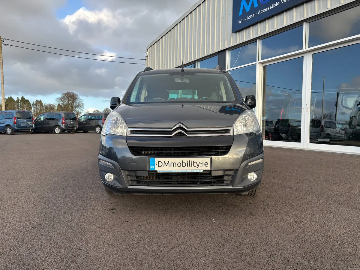 Wheelchair Car - Image 2