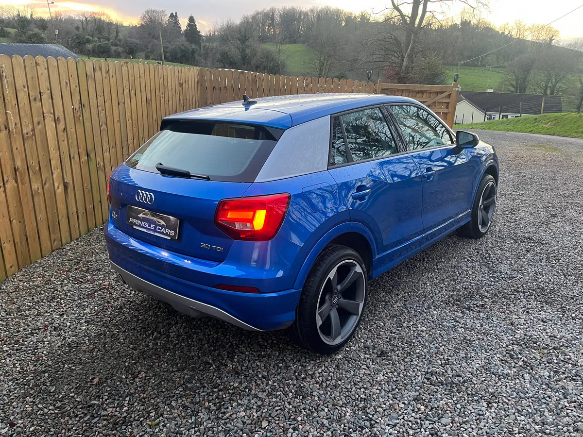 Showroom condition Audi q2 diesel automatic - Image 6