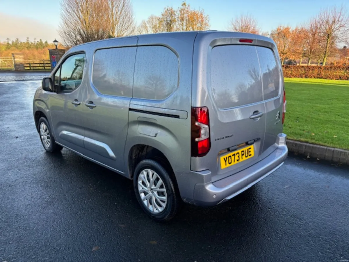 Citroen Berlingo 2024 - Image 5