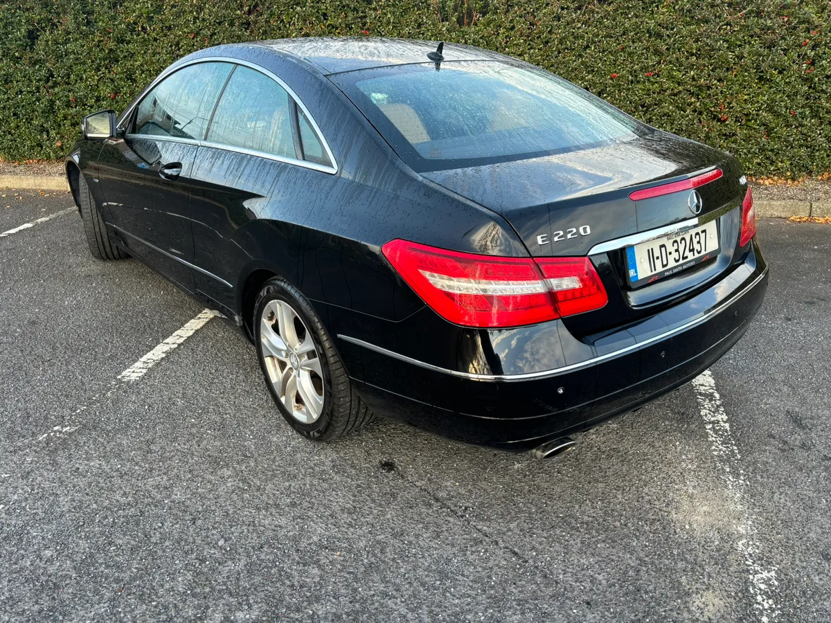 Mercedes e class coupe - Image 2