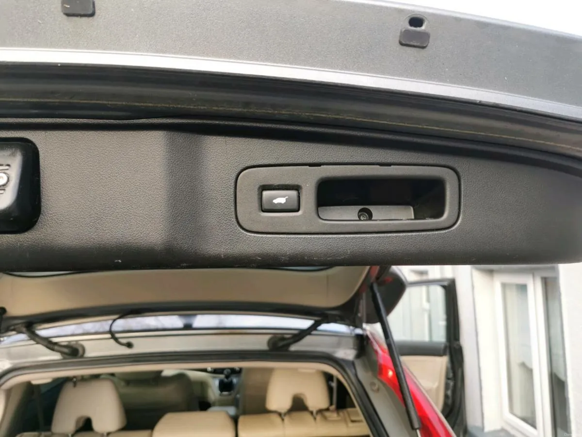 Honda CR-V High spec 2.2 - Image 6