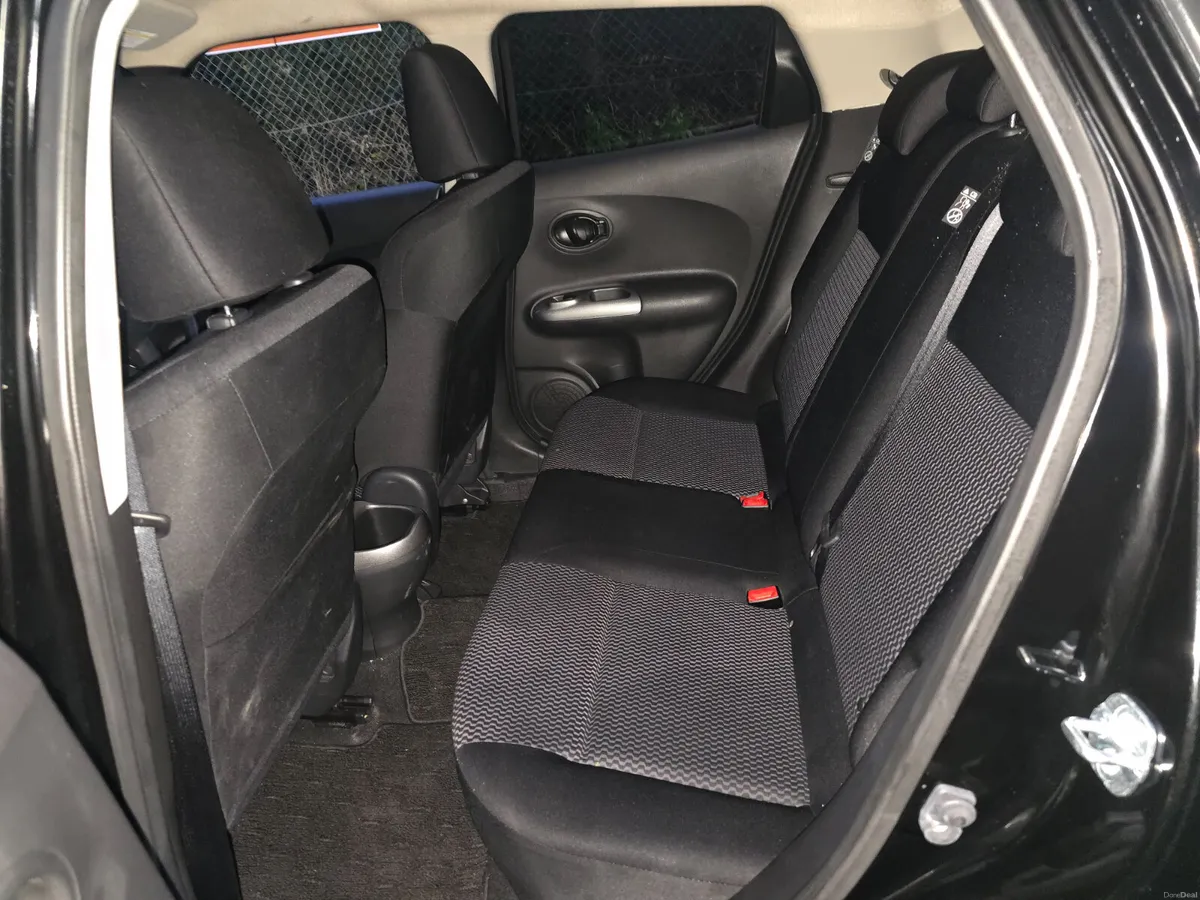 Nissan JUKE 2015  AUTOMATIC LOW MILES - Image 2