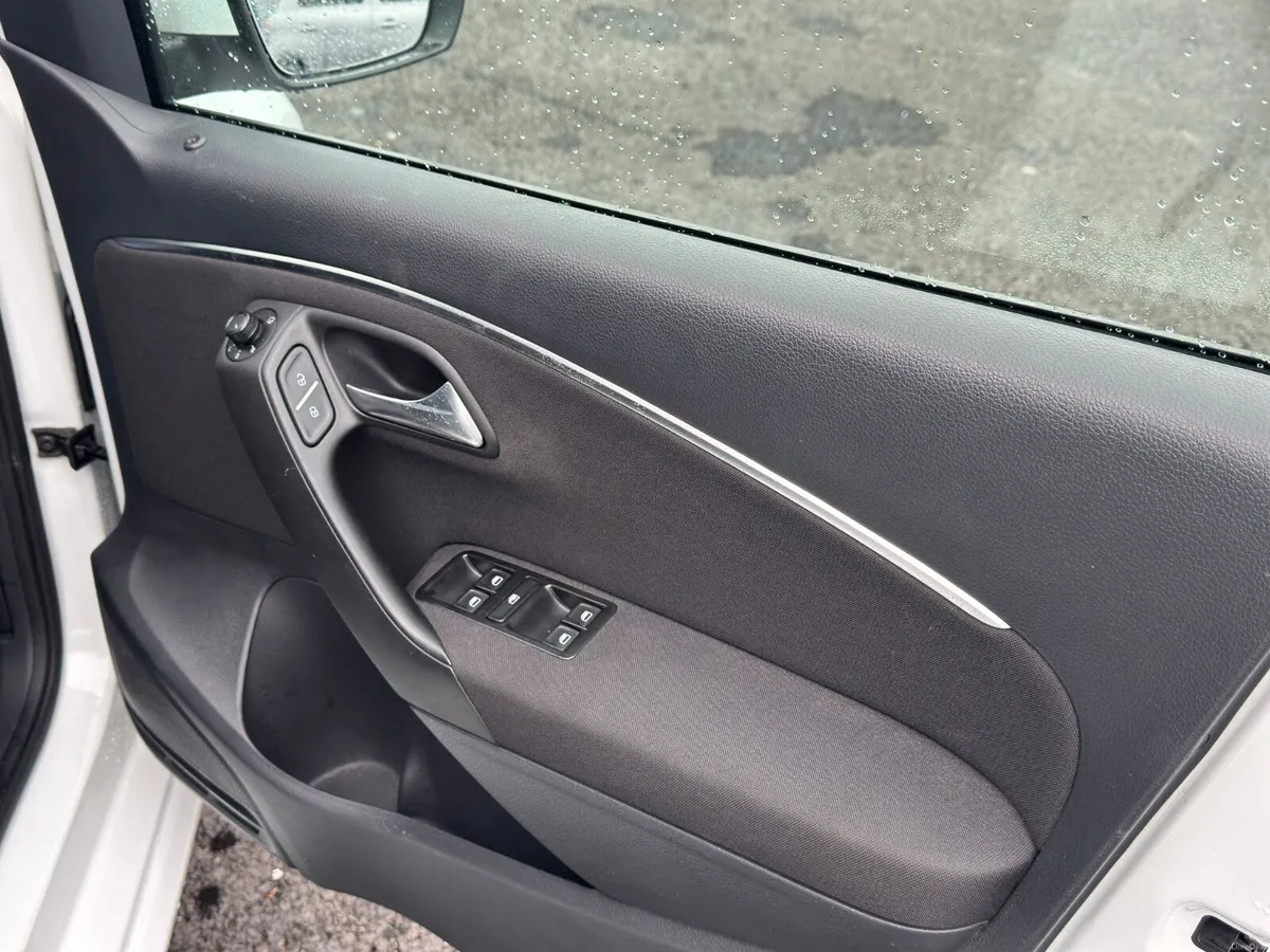 VW Polo 2015 - Image 4
