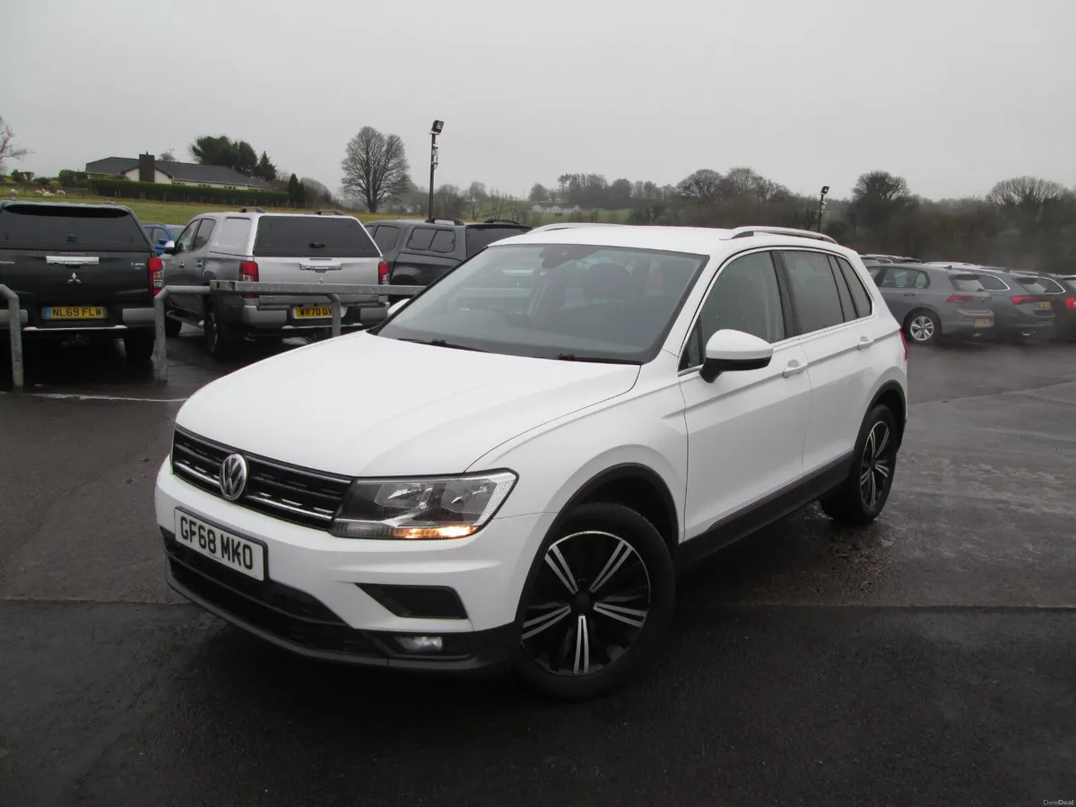 2018  VOLKSWAGEN  TIGUAN  2.0 TDI  SE  NAV  5DR - Image 2