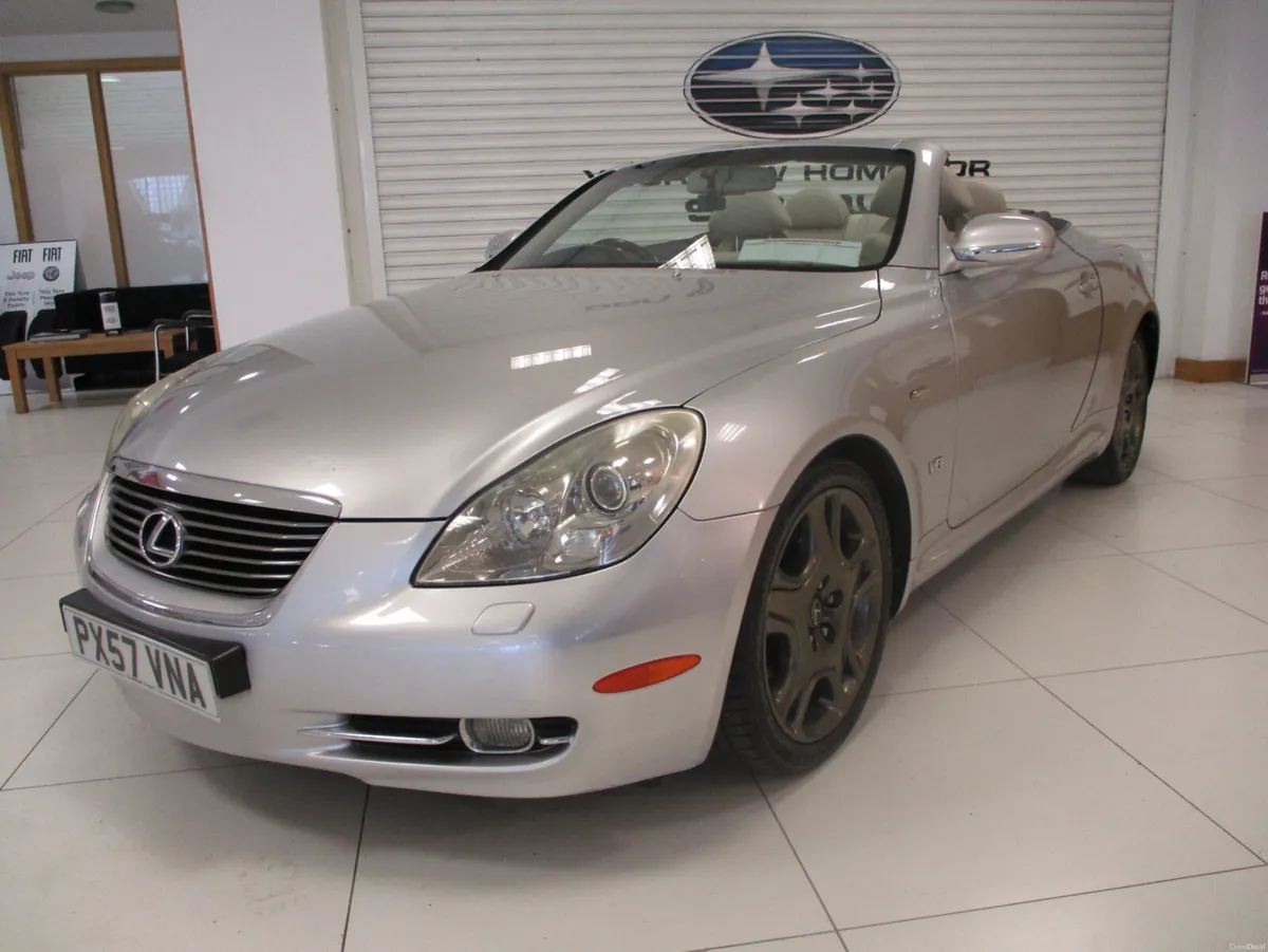 LEXUS SC430 CABRIOLET - Image 4