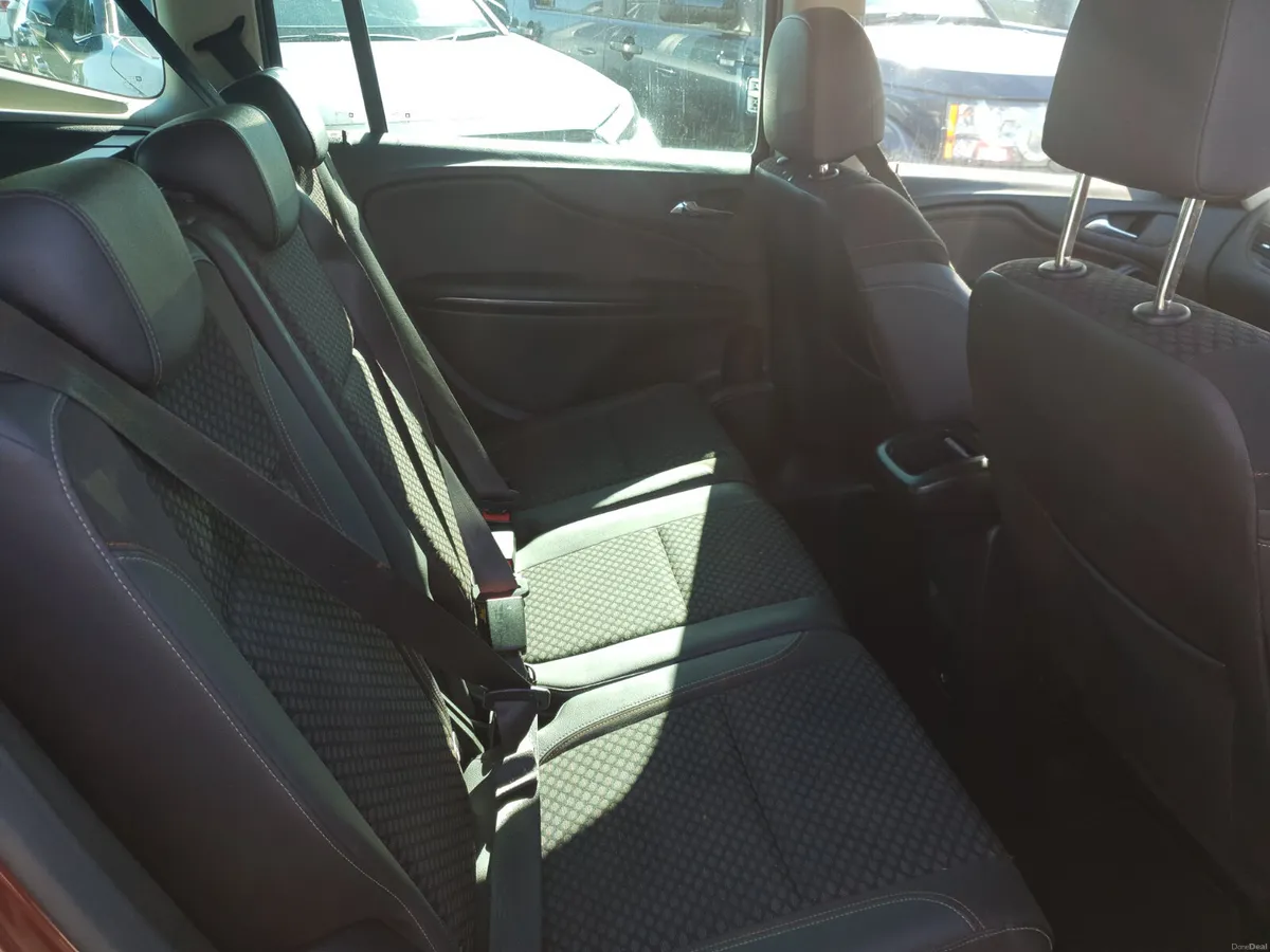 Opel Zafira 2018 - Image 3