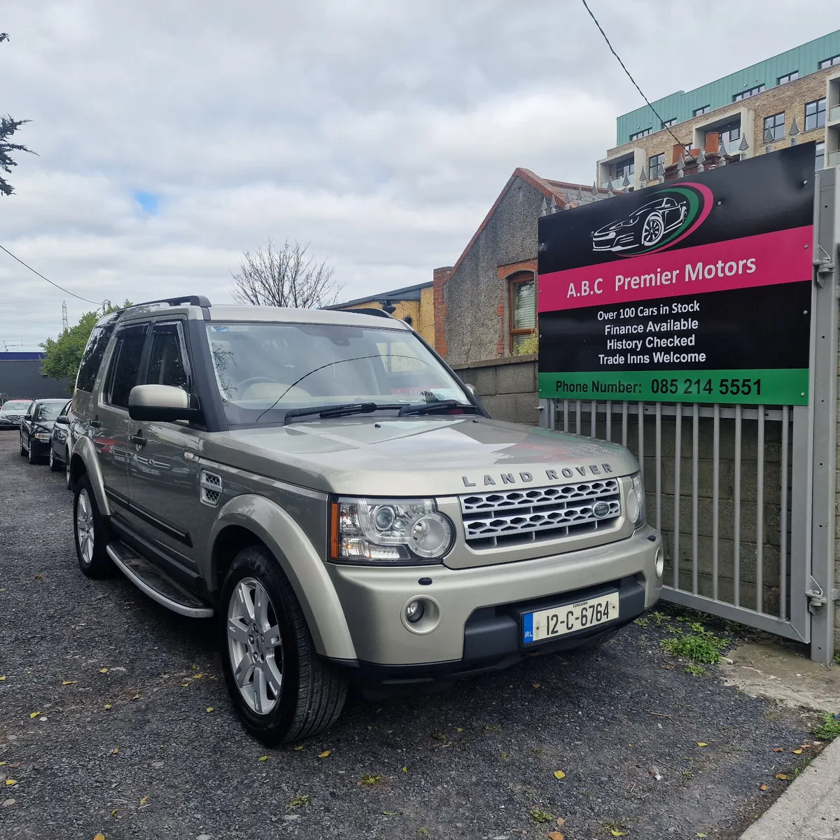Land Rover Discovery 2012 New Deo - Image 2