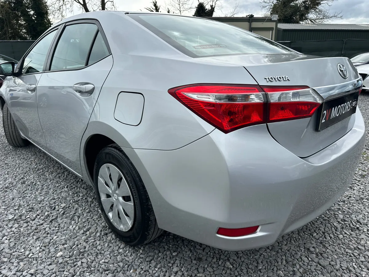 🔵 Toyota Corolla 1.33 TERRA AA APPROVED - Image 4