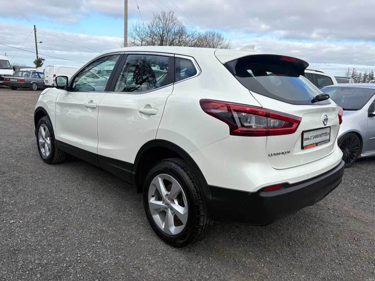 Nissan Qashqai - Image 4