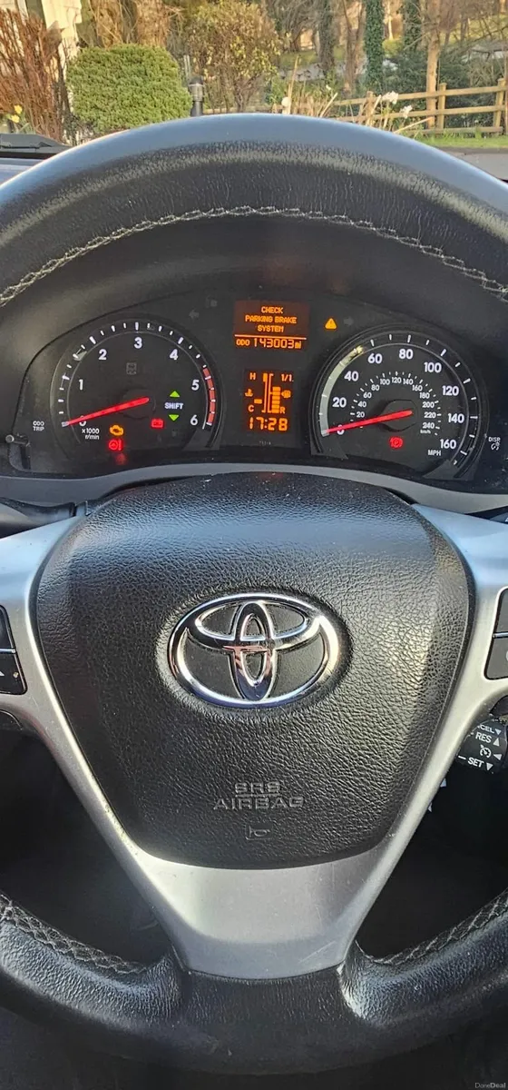 Toyota Avensis 2012 - Image 3