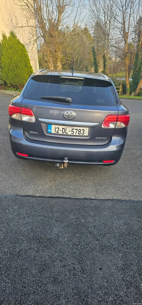 Toyota Avensis 2012 - Image 4