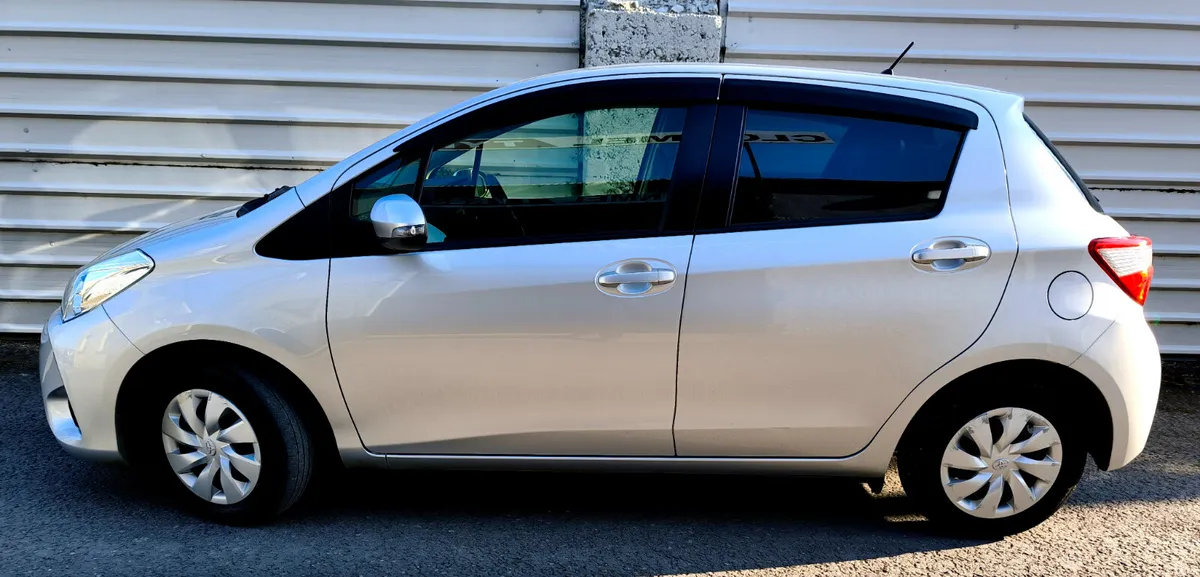 TOYOTA VITZ 2019 AUTOMATIC GEARBOX - Image 3