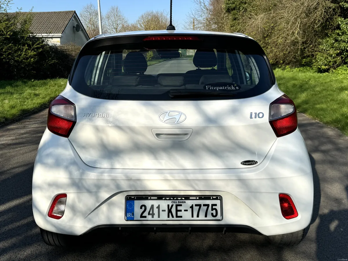 Hyundai i10 2024 Classic - Image 6