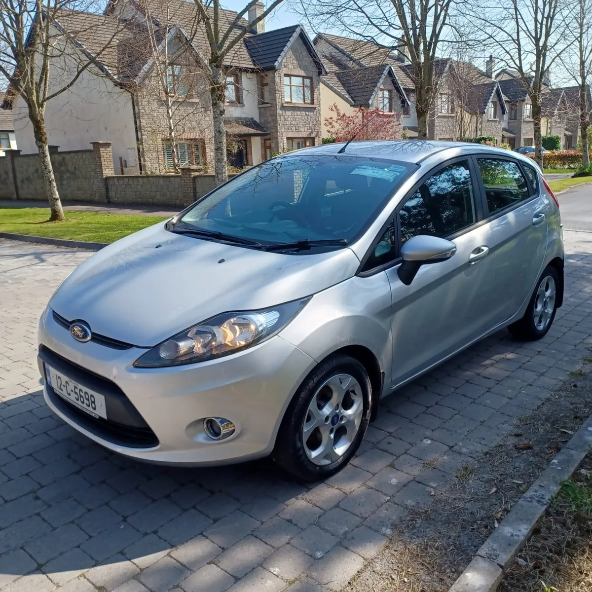 Ford Fiesta 2012 LOW KMS - Image 3