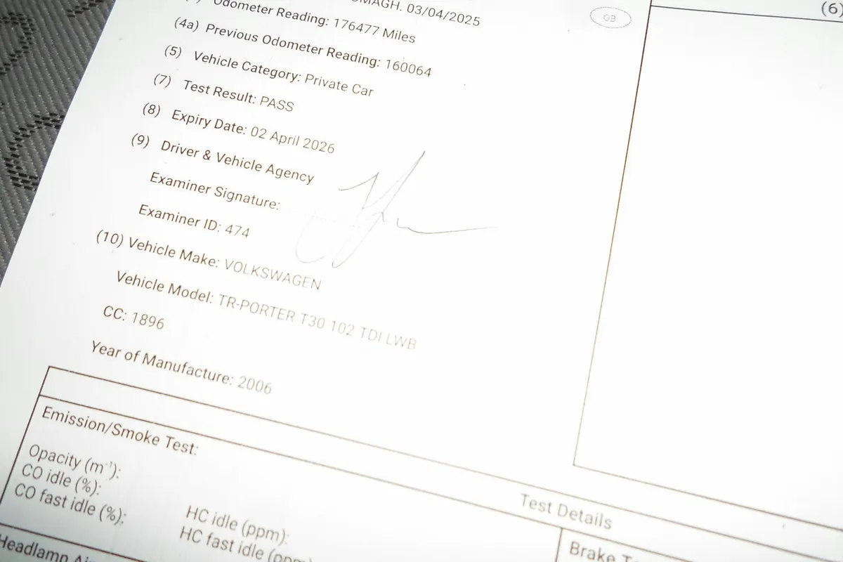 Volkswagen Transporter 2006 - Image 4