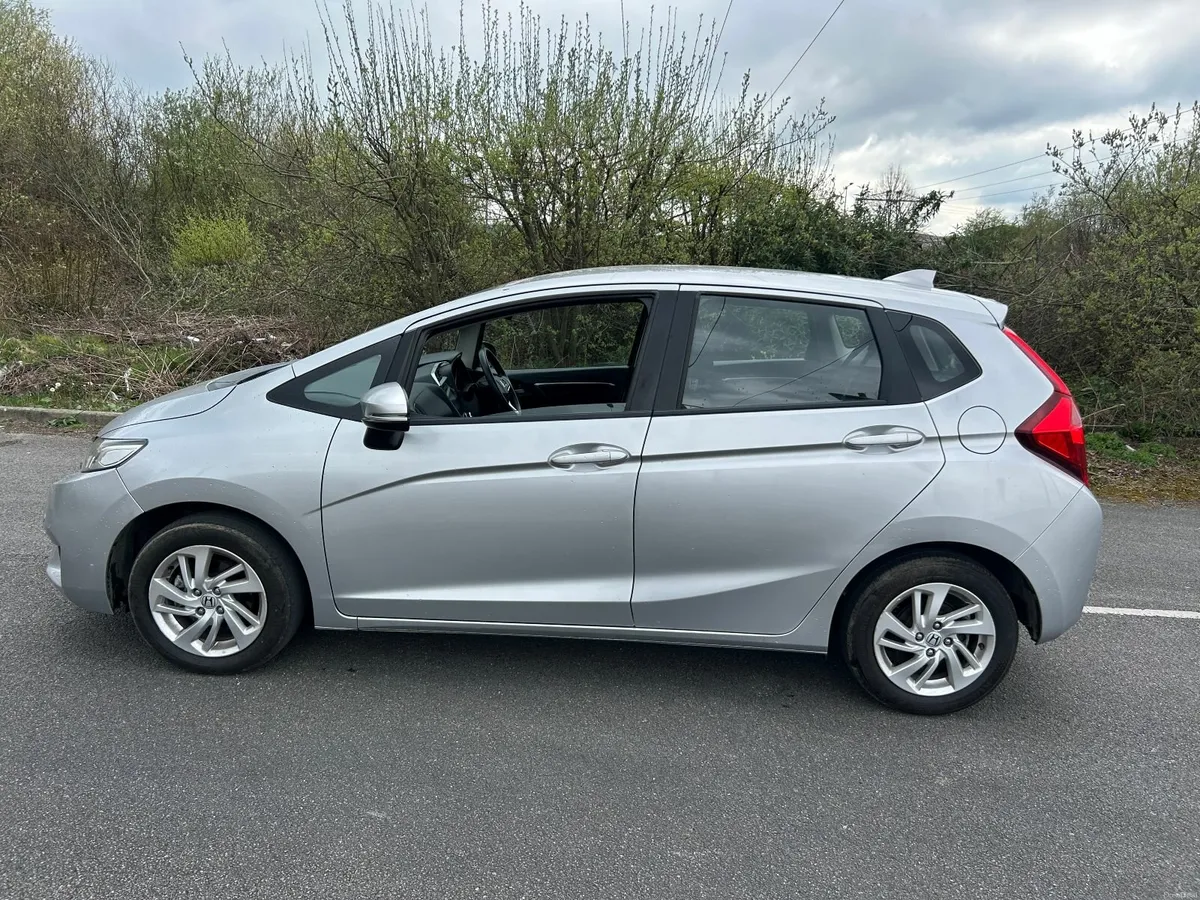 Honda Jazz 2017 NCT01/27 - Image 3
