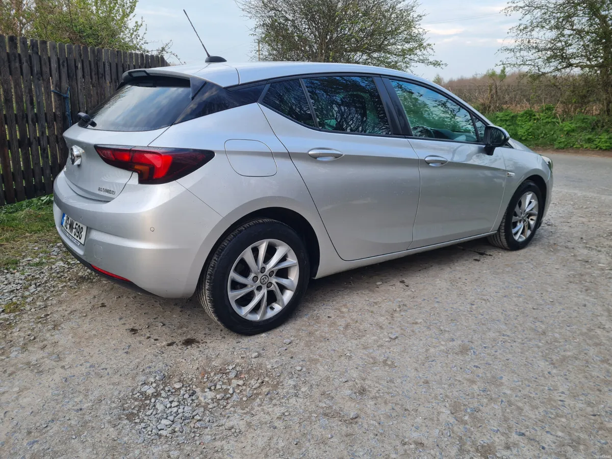 Vauxhall Astra 2019 - Image 6