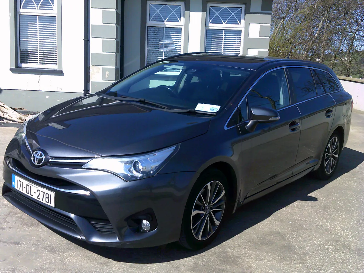 Toyota Avensis 2017---NCT JULY 2027 - Image 3