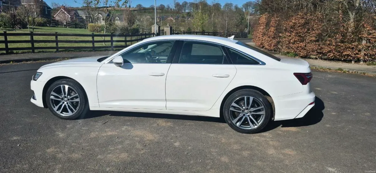 2019 Audi A6 40 TDI SPORT - Image 1