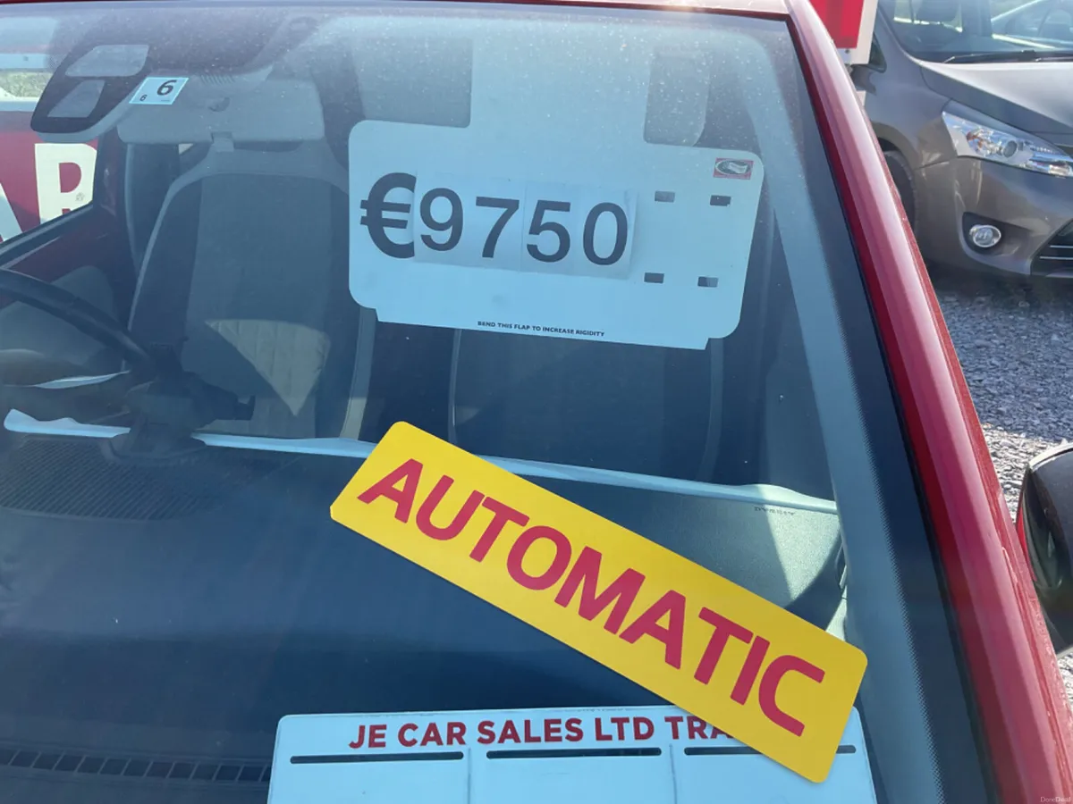 VW UP 1.0L AUTOMATIC 61,000 KMS - Image 4