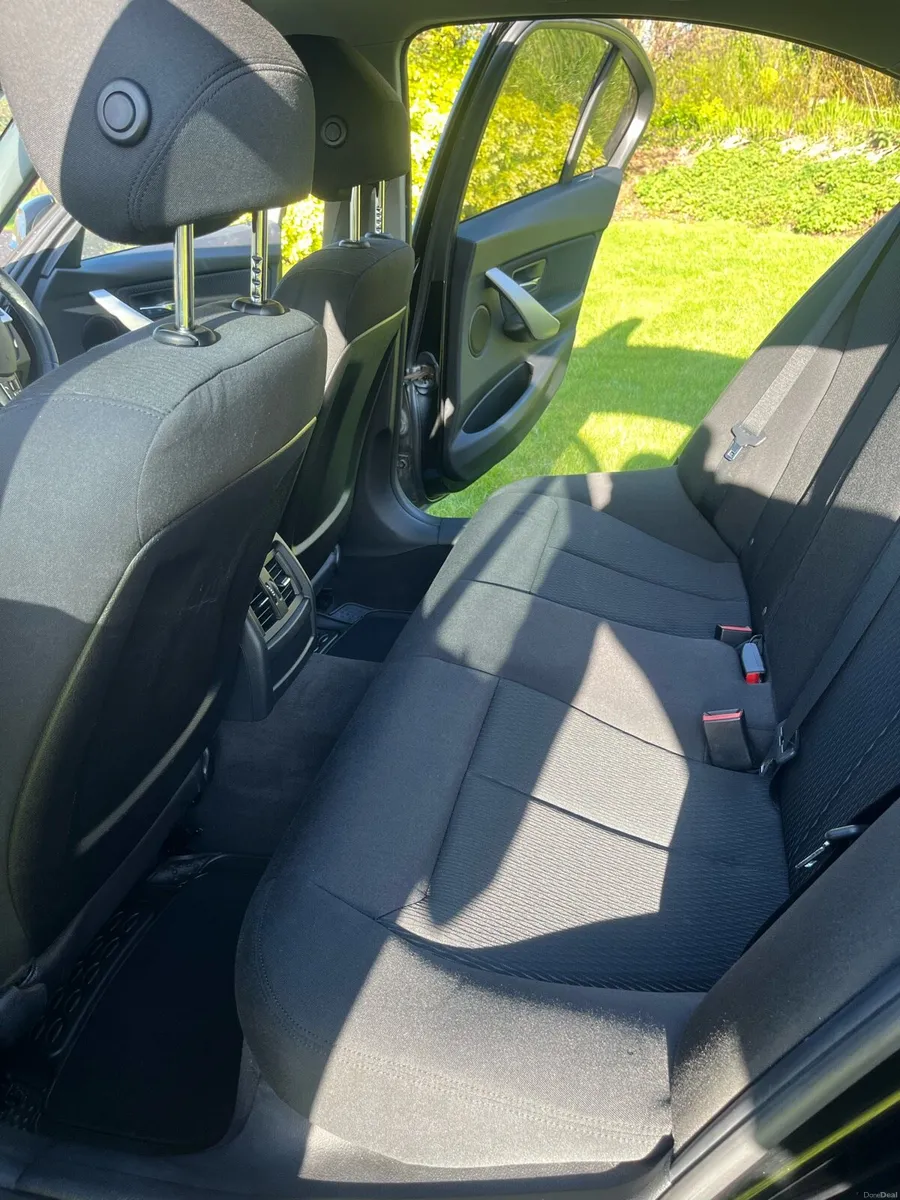 BMW 3 series 2013 - Image 3