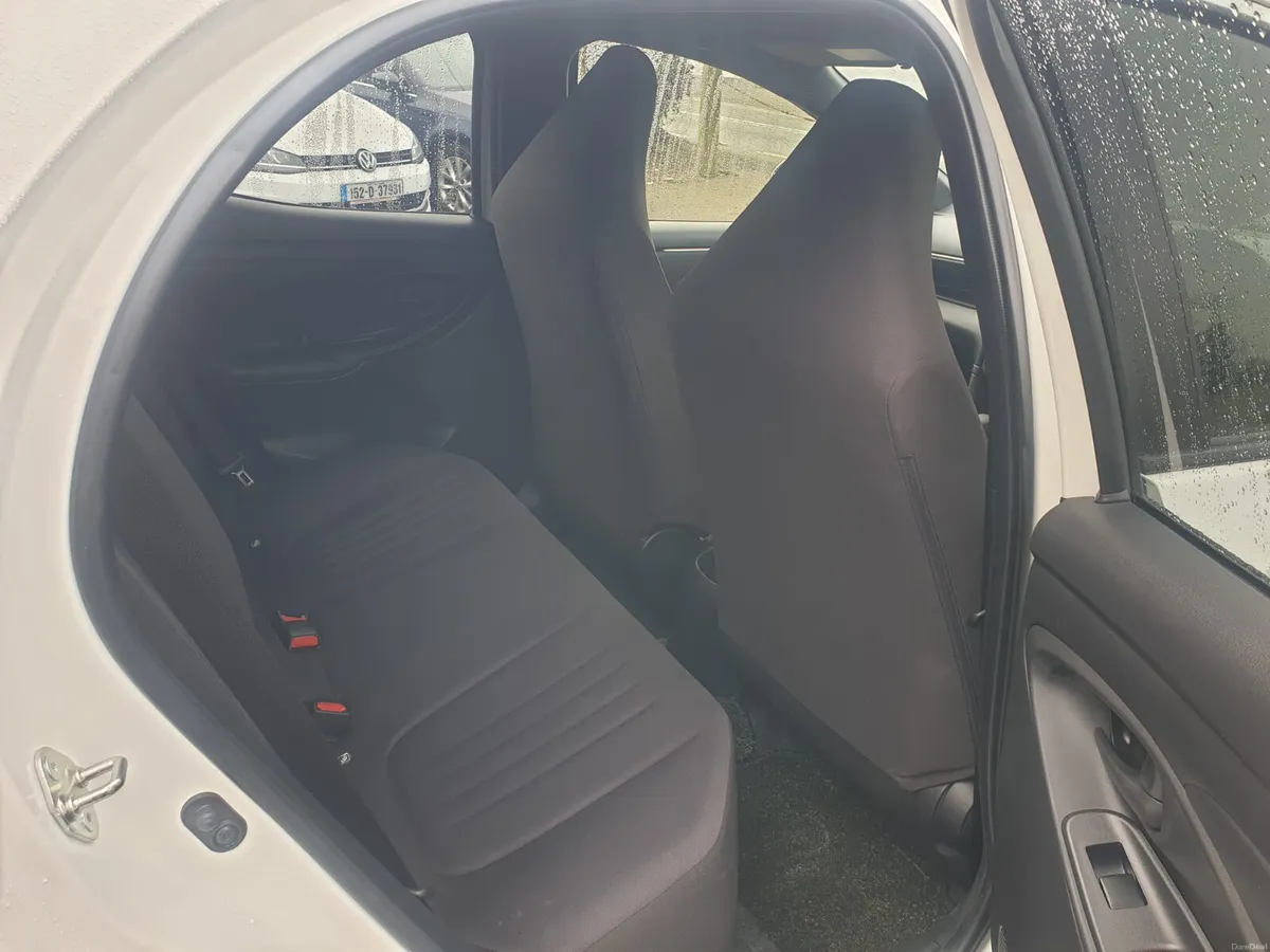 2022 TOYOTA YARIS 1. 0 AUTOMATIC PETROL - Image 6