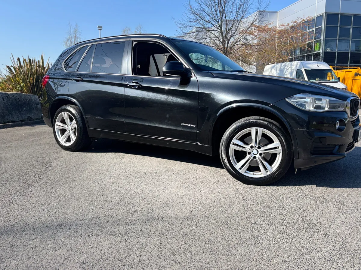 141 BMW X5 25D XDrive Automatic ~ SE Edition - Image 3