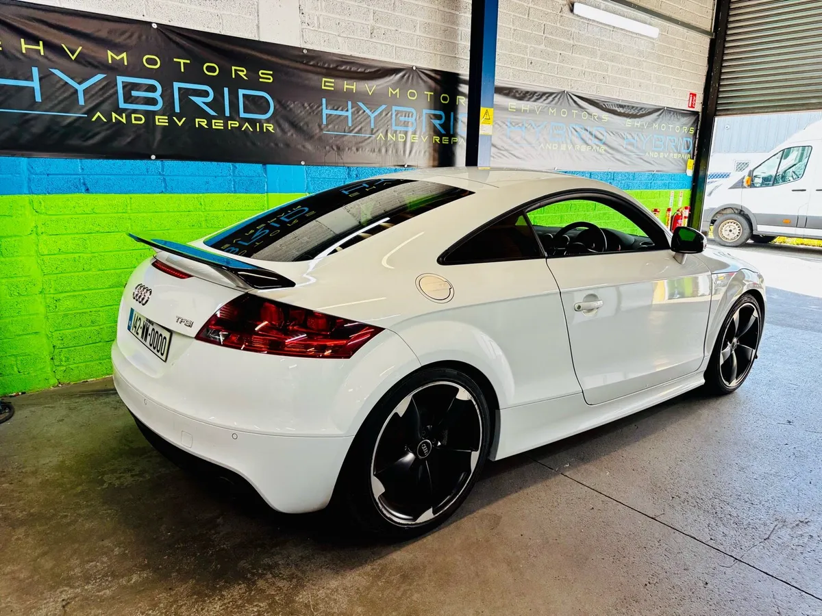 2014 Audi TT S-Line Automatic - Image 4