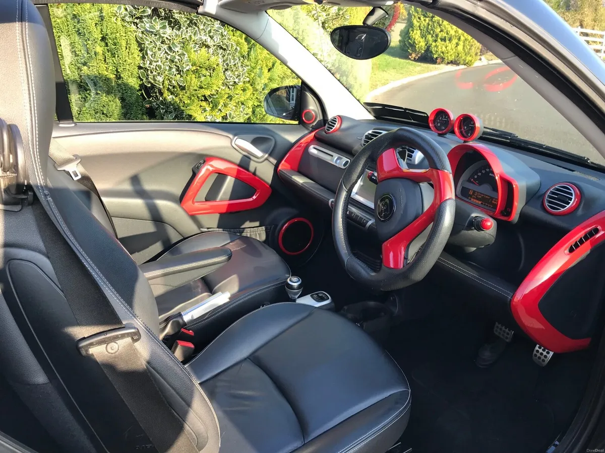 Smart Brabus Convertible - Image 3