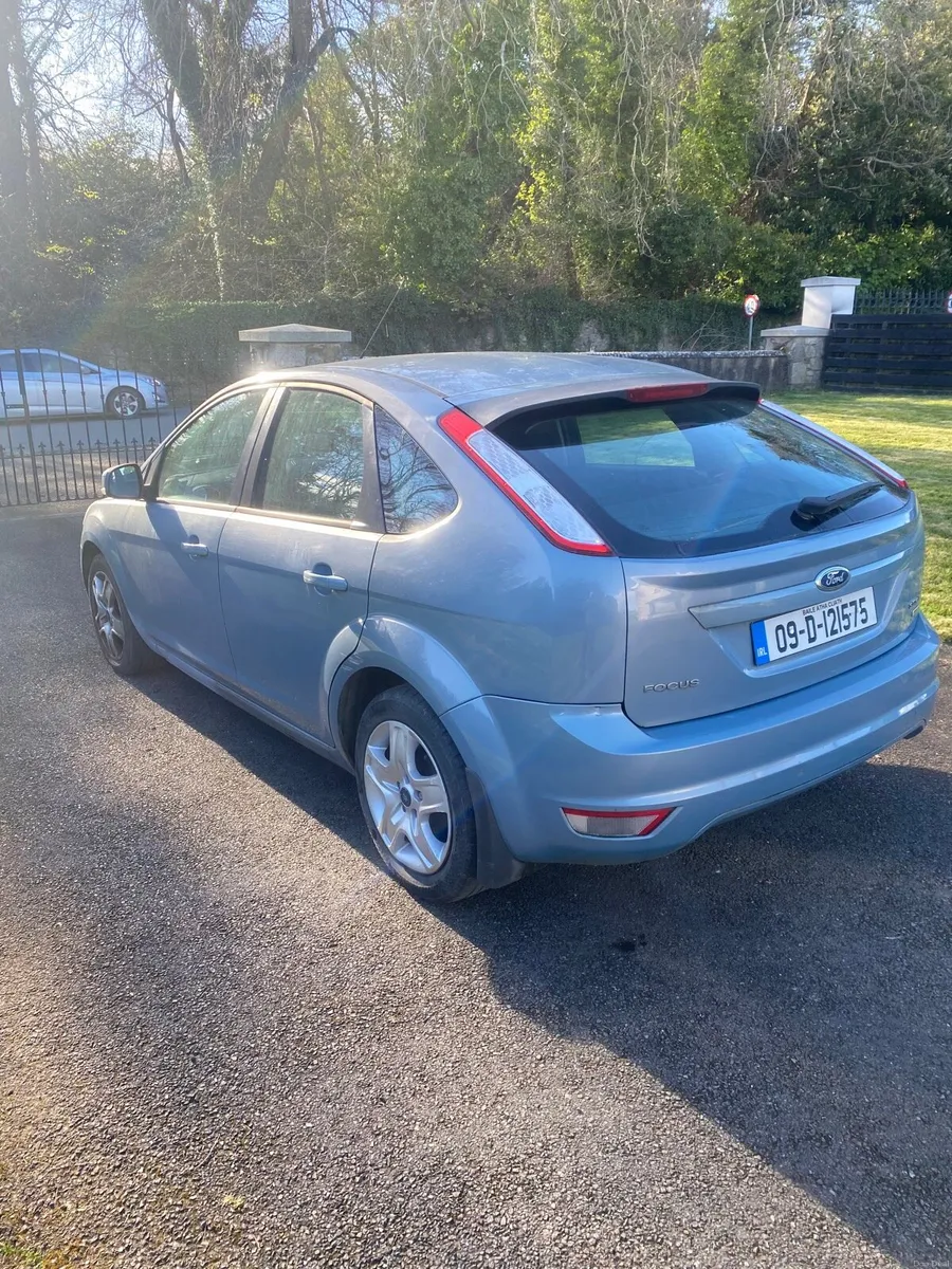 Ford Focus - Image 2