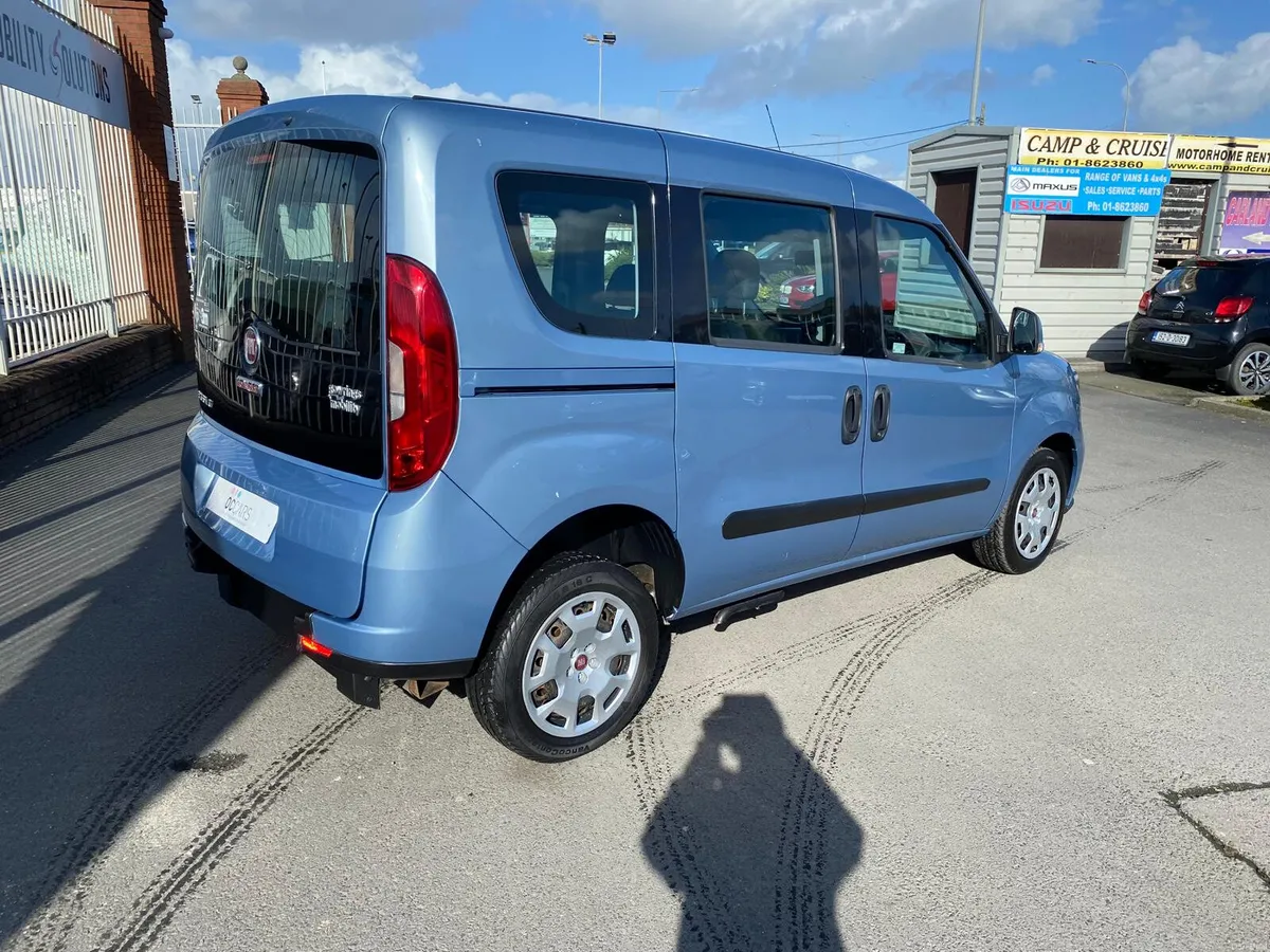 2019 Fiat Doblo Wheelchair Vehicle - Image 3