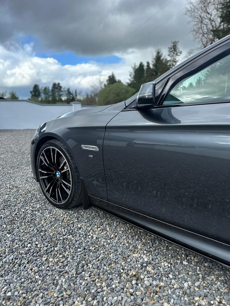 2016 BMW 5 Series Automatic - Image 3
