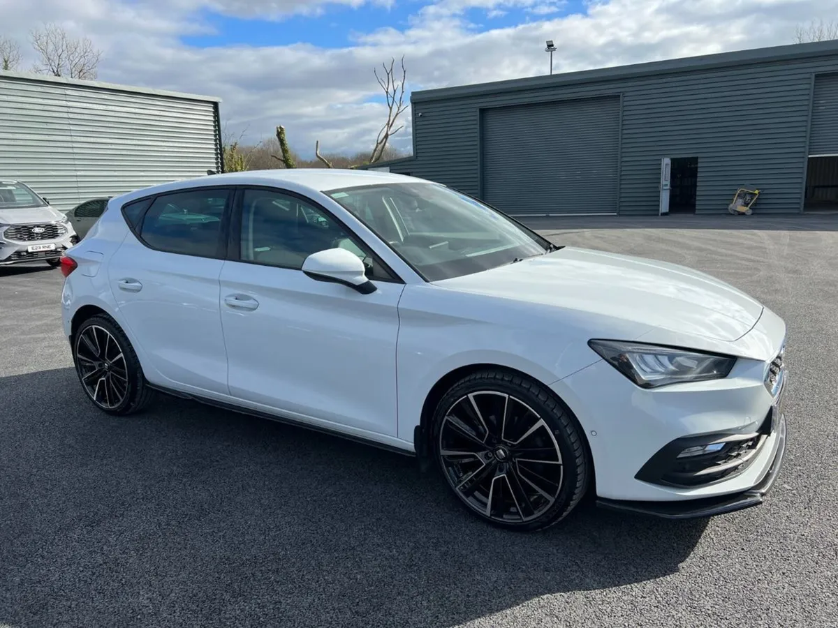 2022 Seat Leon SE Dynamic 2.0 TDI -New Alloys Kit - Image 1