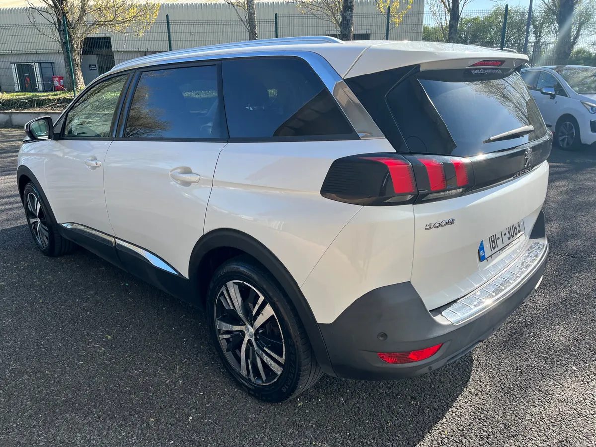 Peugeot 5008 2018 - Image 4