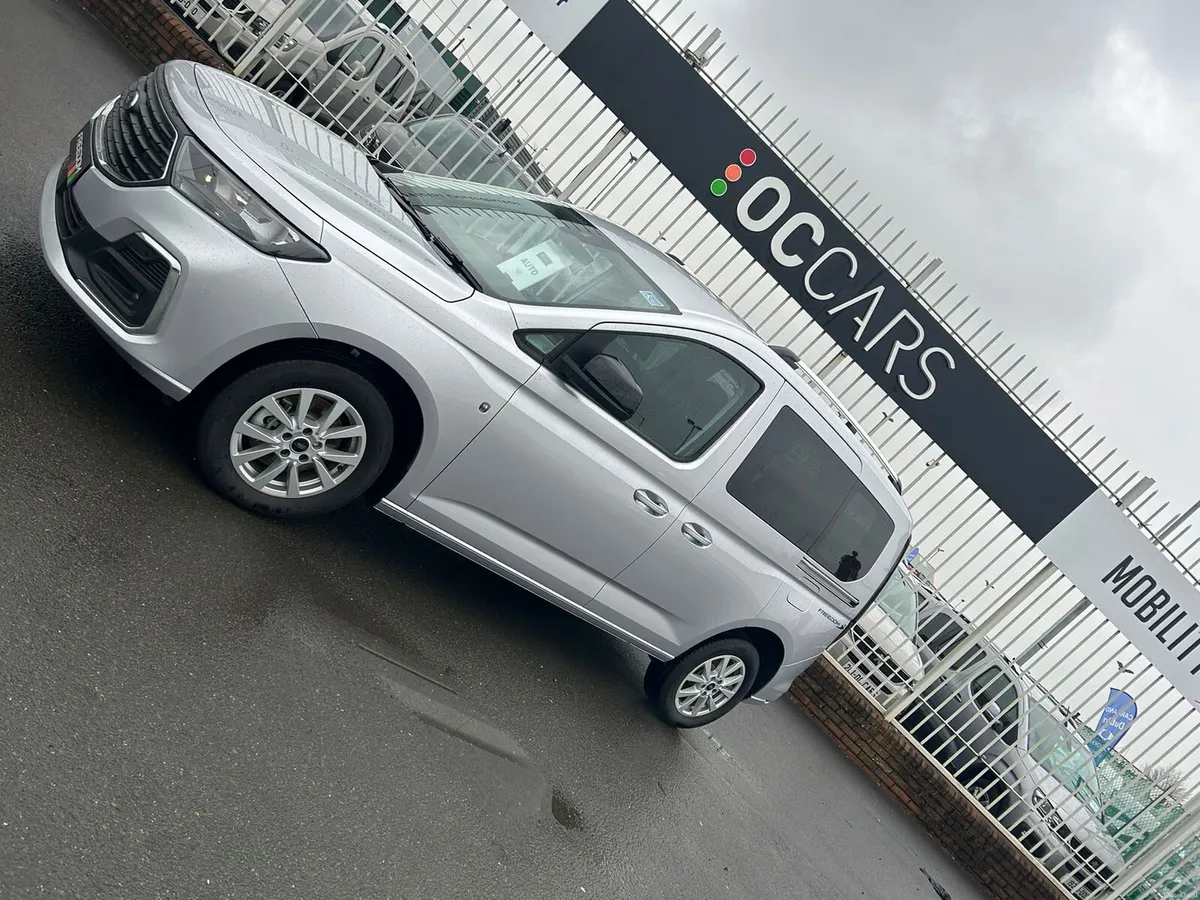 NEW Ford Tourneo Connect Freedom RE- 3 seat+wc - Image 4